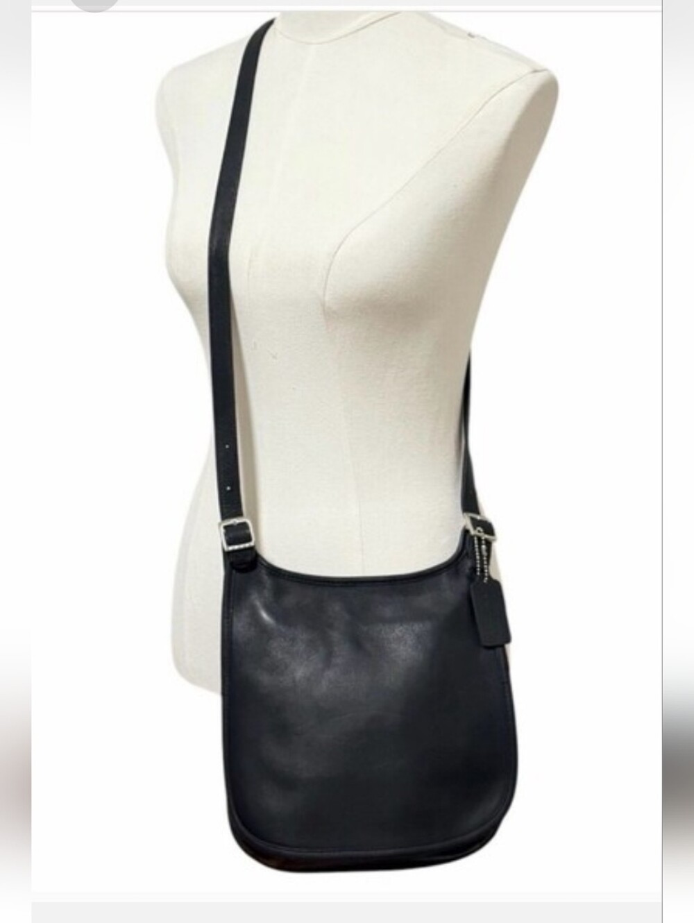 Vintage Black Coach Crossbody Hippie Hobo Bag -No Hang Tag-